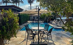 Moreno Guest House com Piscina, churrasqueira Praia de Itaguaré e Riviera